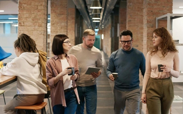 Работа для души: как труд помогает нам социализироваться