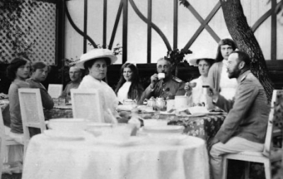 Современники ненавидели жену Николая II: а какие были еще варианты