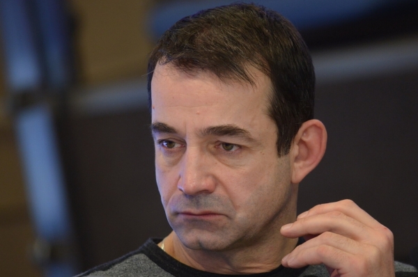 «Вот такие новости»: Дмитрий Певцов уходит из театра «Ленком», что известно